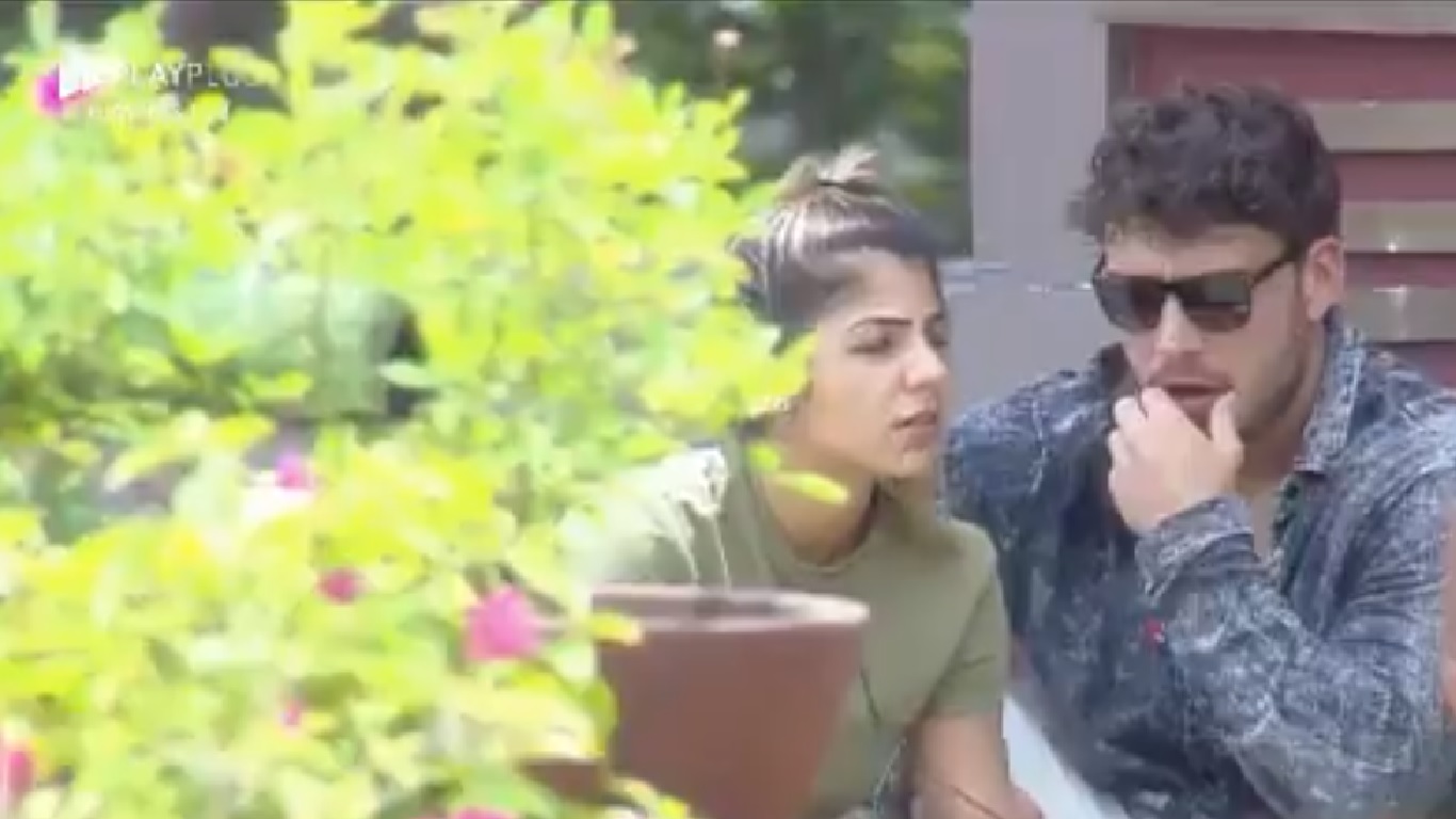 Hariany e Lucas em A Fazenda 11