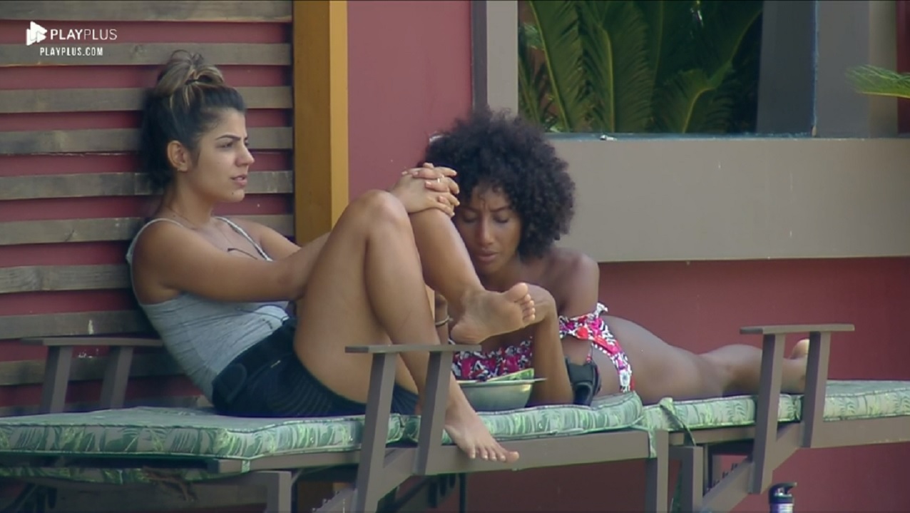 Hariany e Sabrina em A Fazenda 11