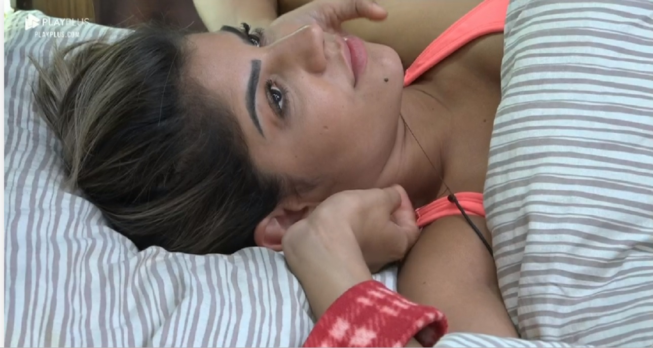Hariany Almeida em A Fazenda 11