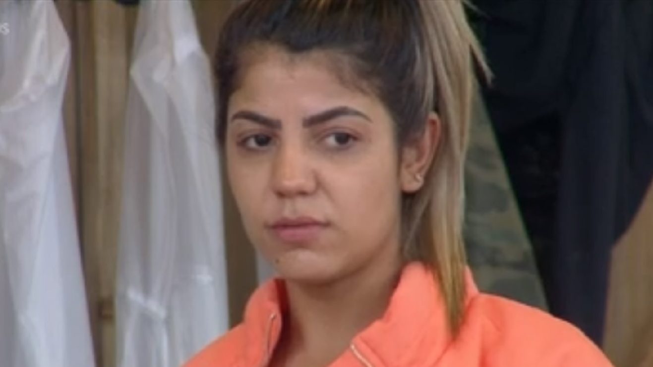 Hariany Almeida em A Fazenda 11