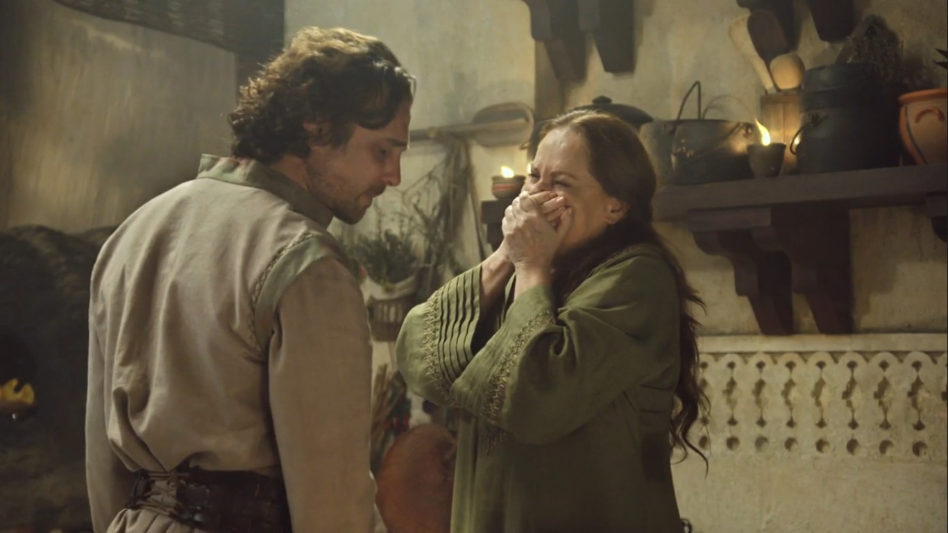 Igor Rickli e Lucinha Lins como Zac e Zelfa em O Rico e Lázaro (Reprodução / PlayPlus)