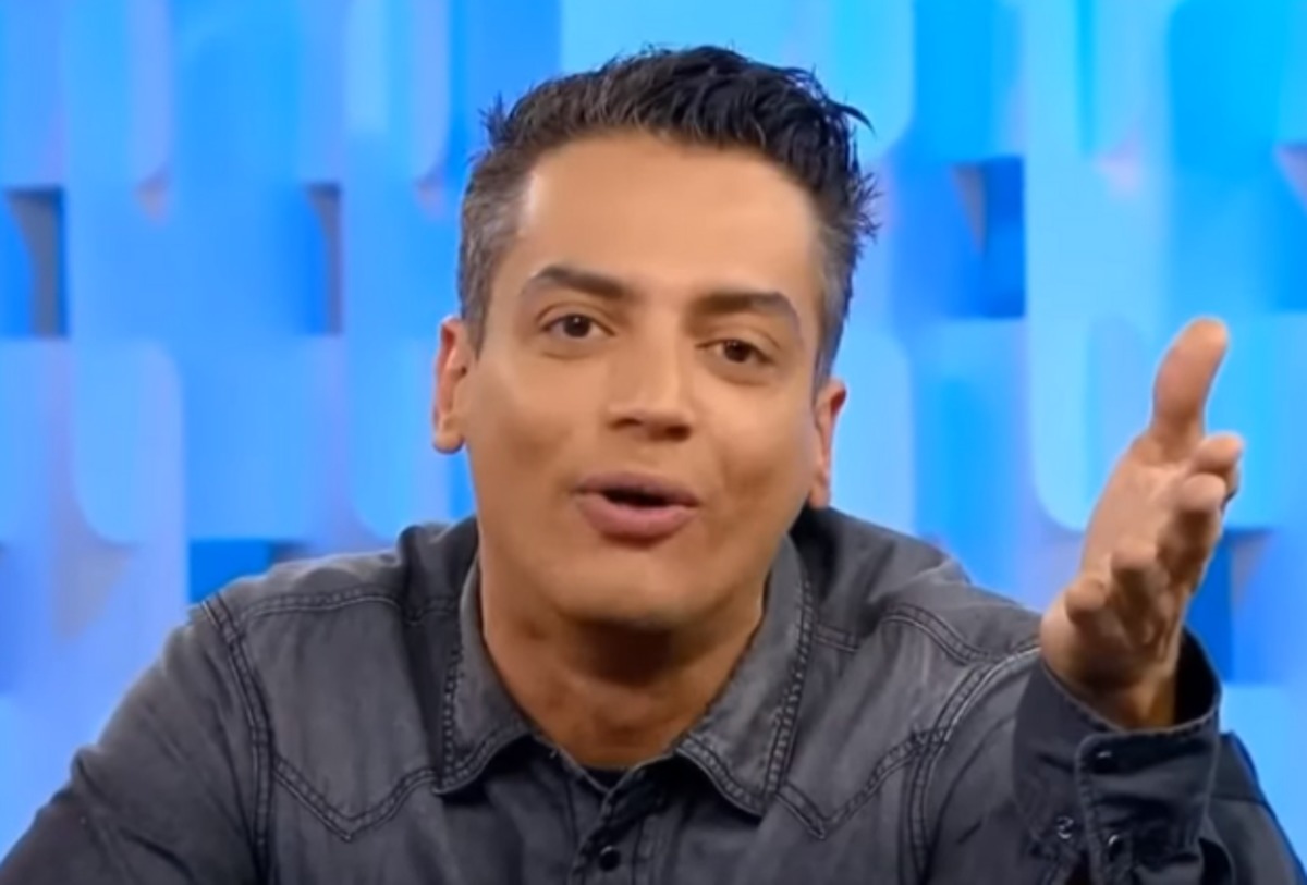 Leo Dias no Fofocalizando (Reprodução / SBT)