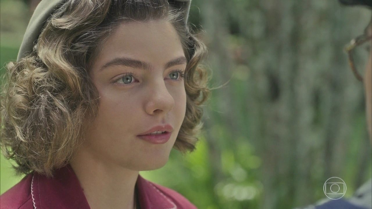 Lili (Triz Pariz) em Éramos Seis