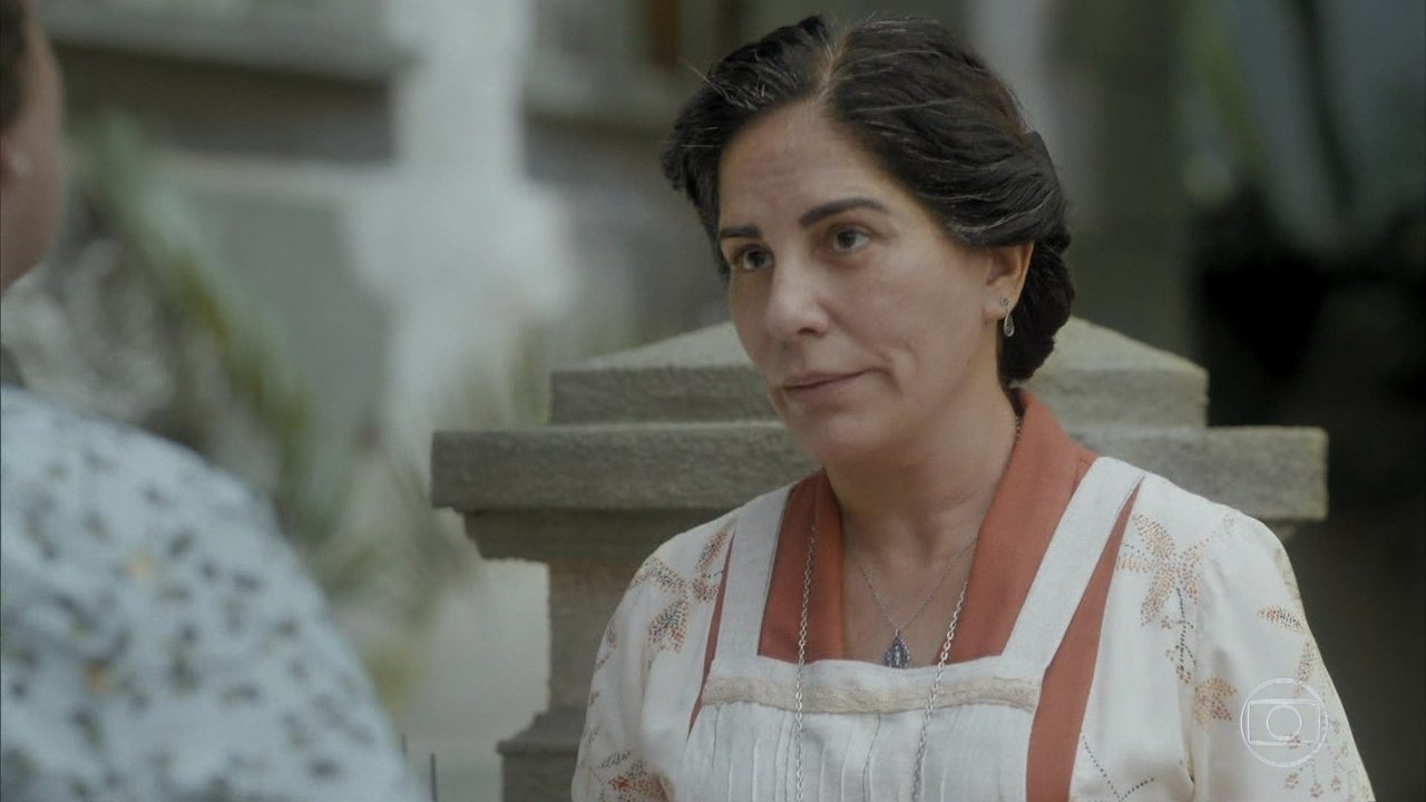 Lola (Gloria Pires) em Éramos Seis