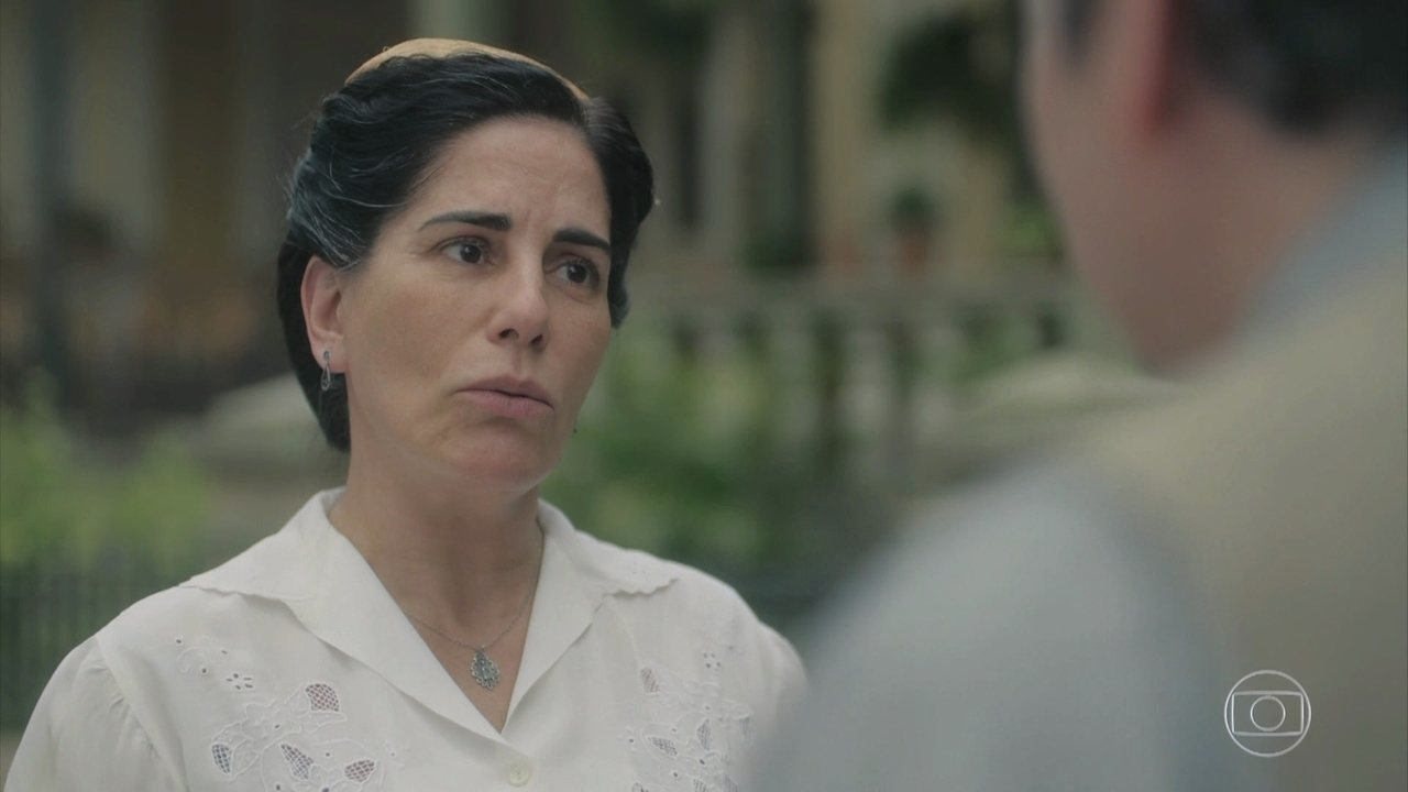 Lola (Gloria Pires) em Éramos Seis