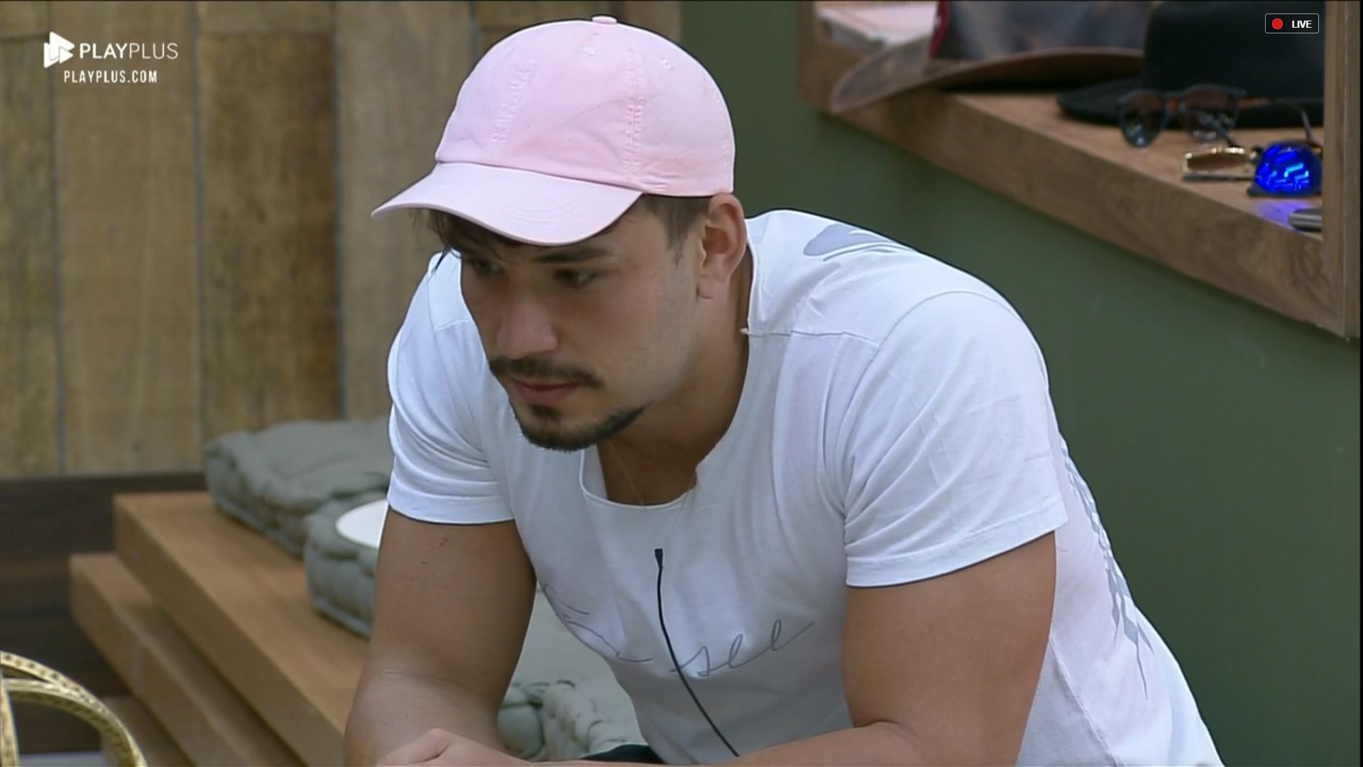 Lucas em A Fazenda 11