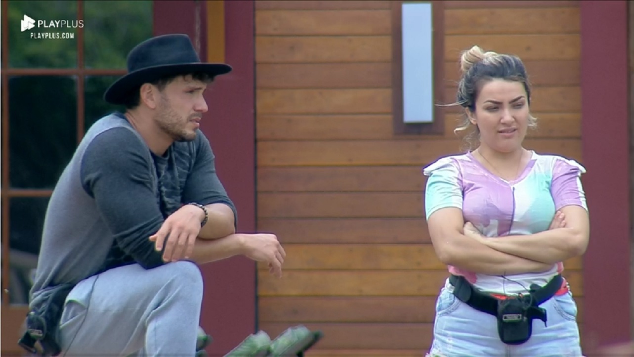 Lucas e Thayse em A Fazenda 11