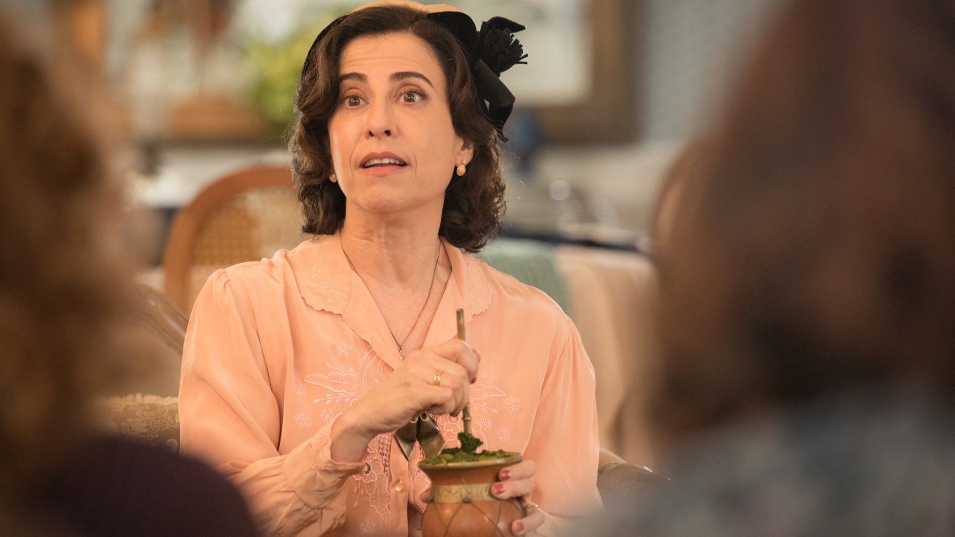 Maria Teresa (Fernanda Torres) em Filhos da Pátria