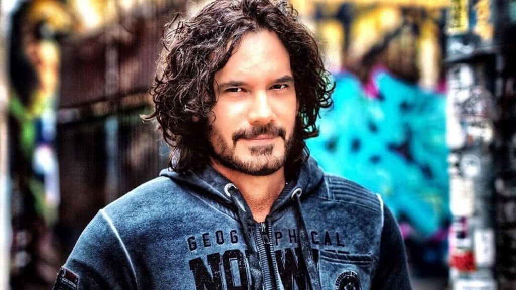 Mario Cimarro é galã de diversas novelas estrangeiras exibidas no Brasil (Reprodução: Instagram)