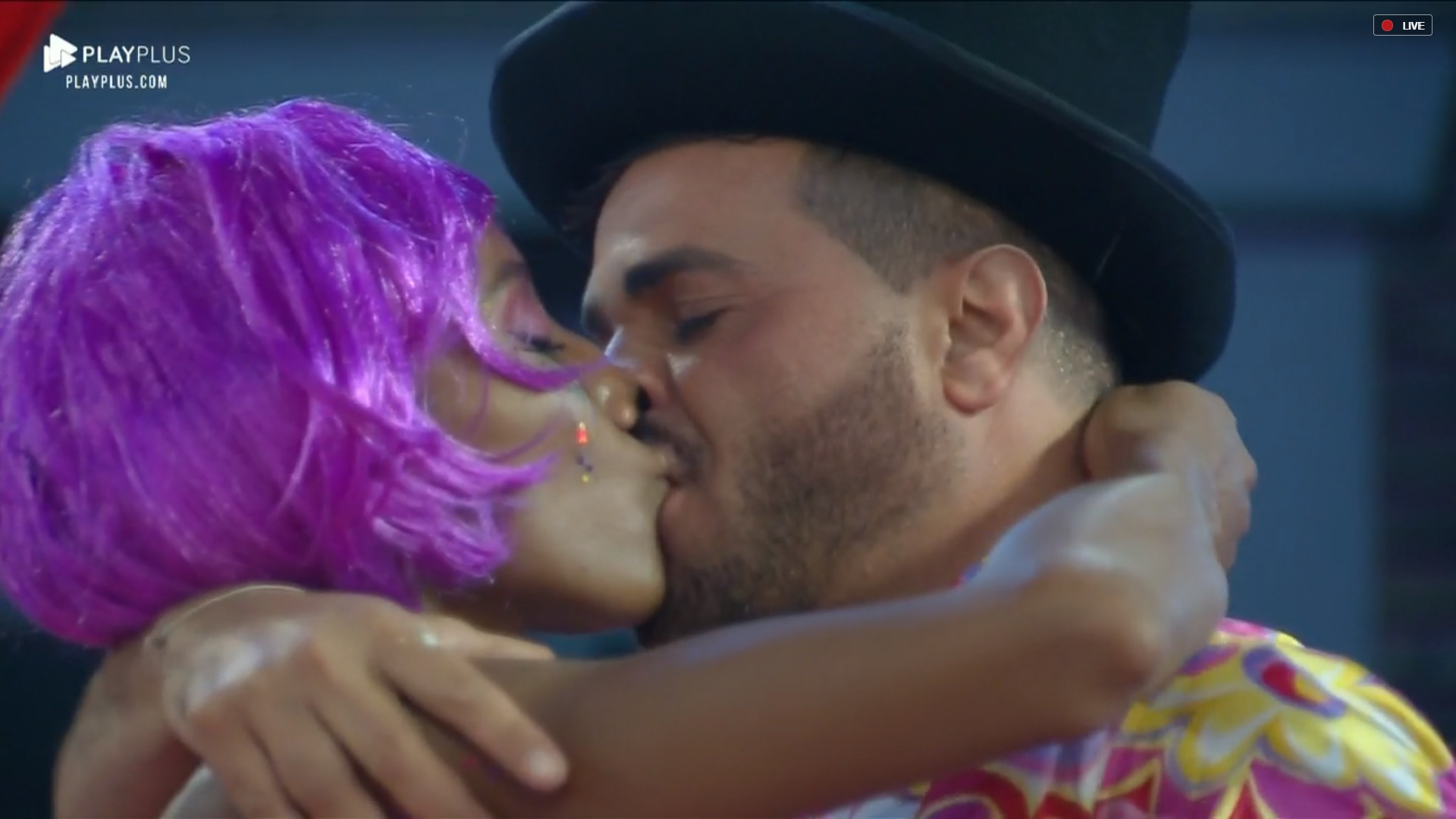 Sabrina e Phavanello em A Fazenda 11