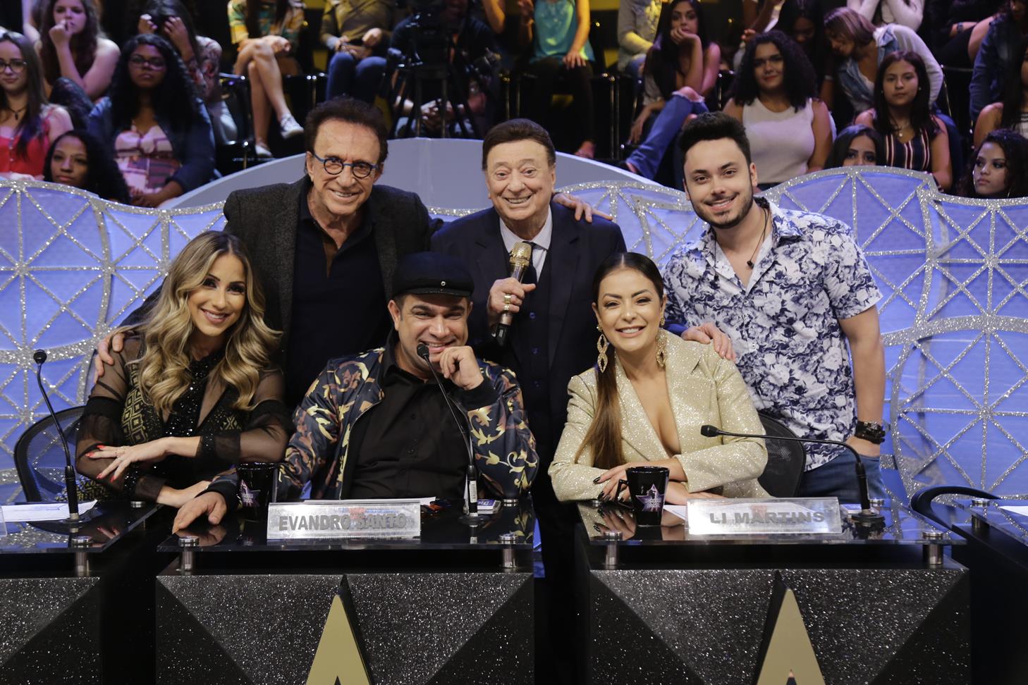 Jurados do Shadow Brasil no Programa Raul Gil