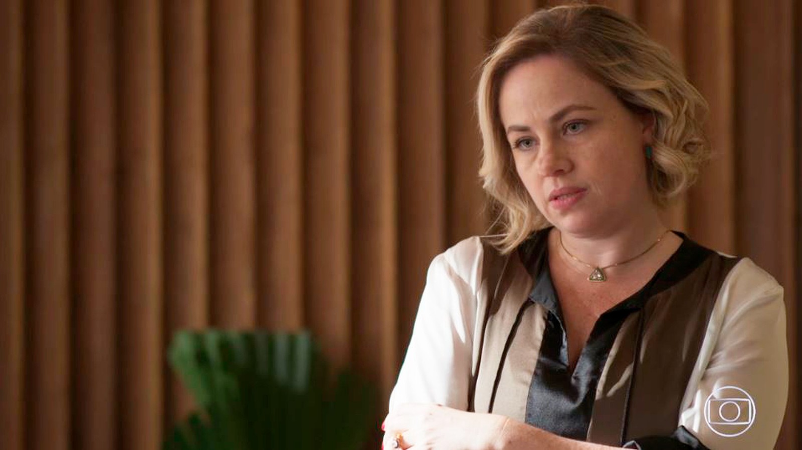 Regina (Karine Teles) em Malhação