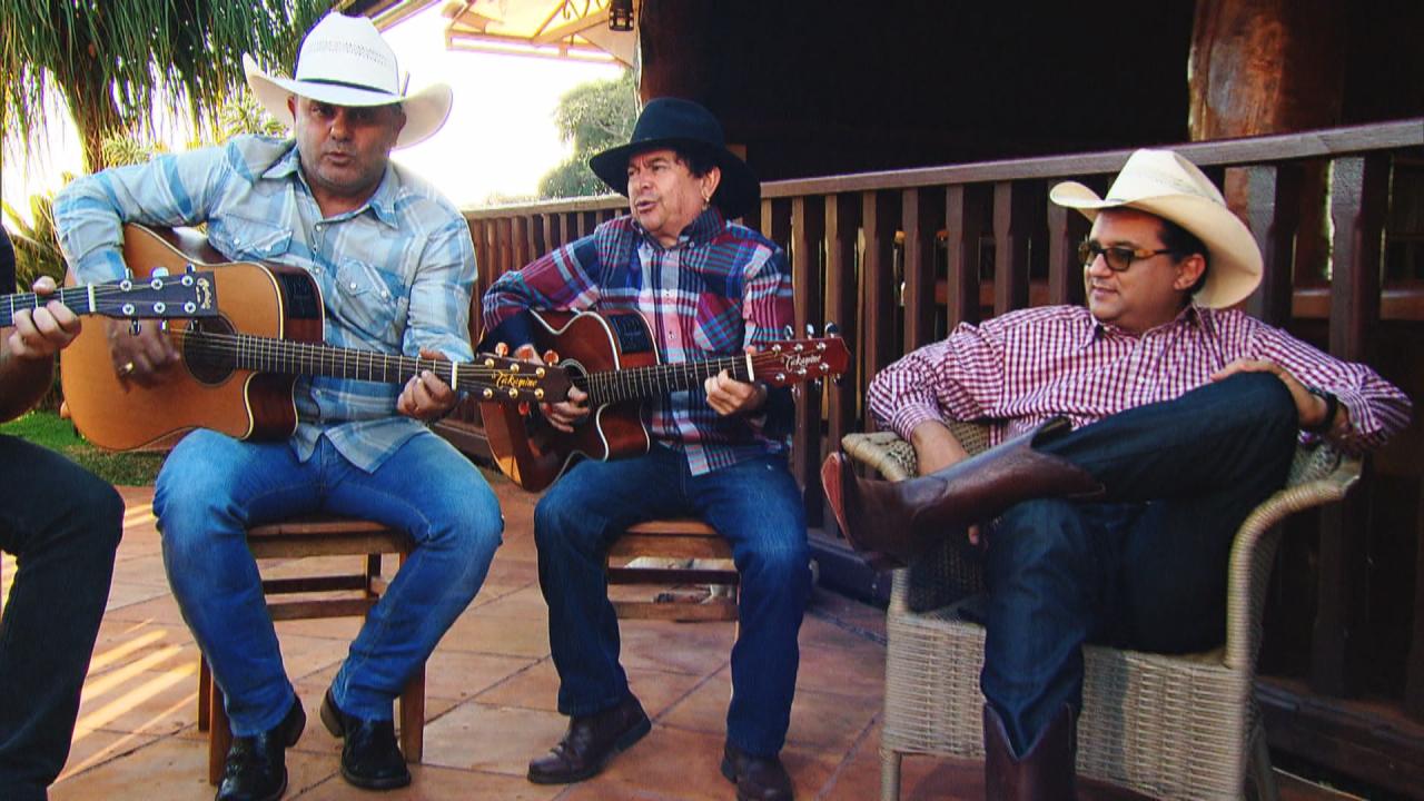 Geraldo Luís encontra Rionegro & Solimões no Domingo Show (Divulgação / Record TV)