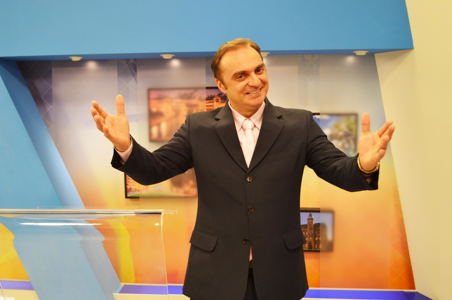 Rogério Forcolen: apresentador ex-Record TV, SBT e RedeTV! é contratado pela Band e fará Brasil Urgente no Rio Grande do Sul (Divulgação)