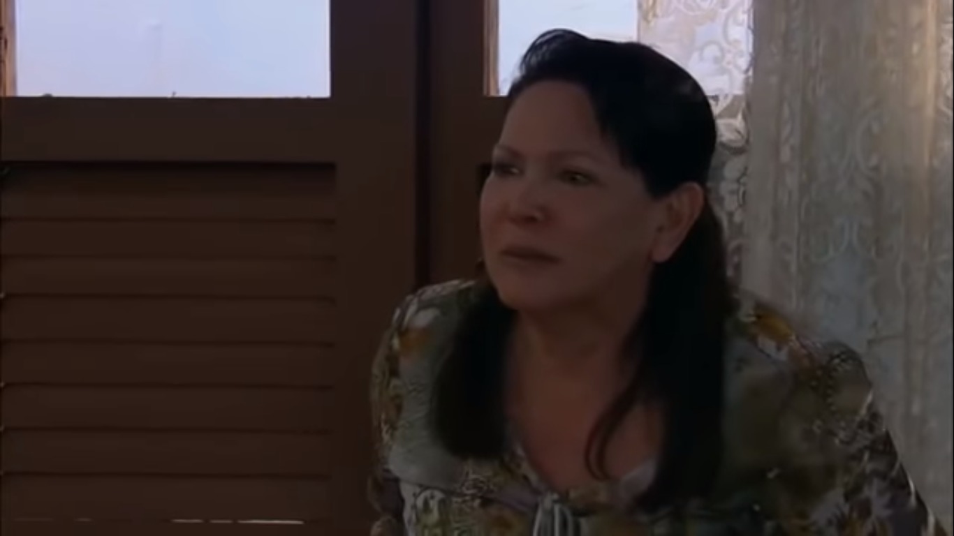 Ana Bertha Espín como Rosaura em A Que Não Podia Amar (Reprodução / YouTube)