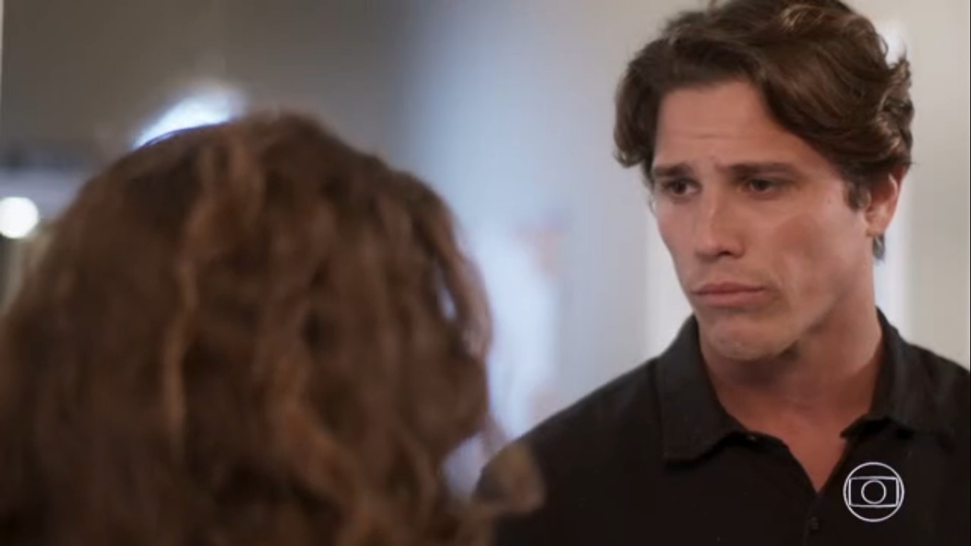 Rômulo Arantes Neto e Alanis Guillen como Rui e Rita em Malhação: Toda Forma de Amar (Reprodução / GloboPlay)