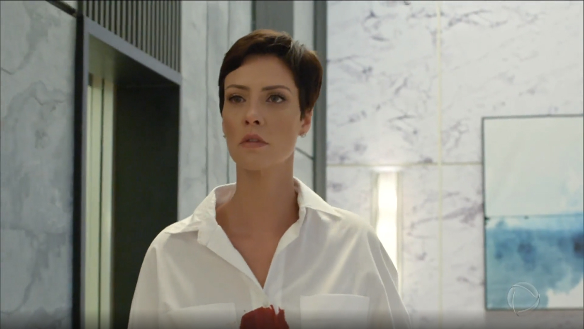 Sophia (Camila Rodrigues) em Topíssima