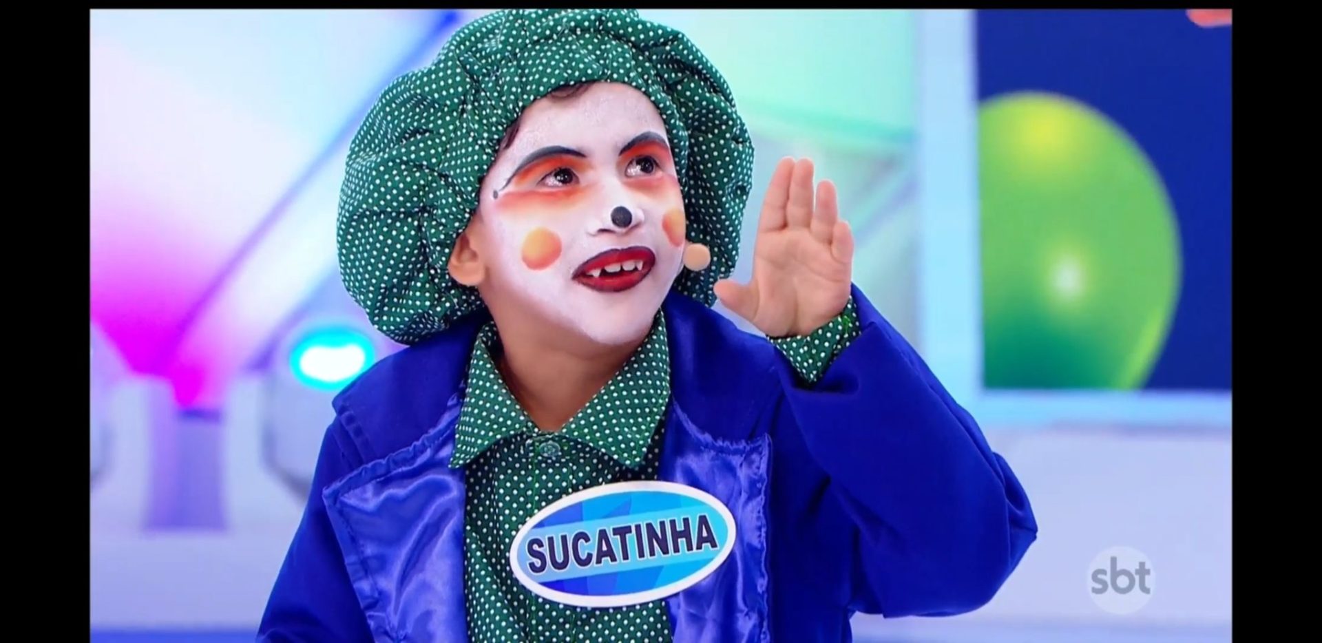 Gabriel, o palhaço Sucatinha, no Programa Silvio Santos (Reprodução / Twitter)