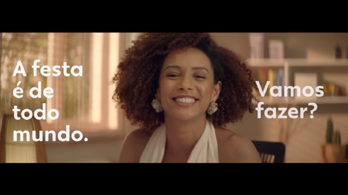 Taís Araújo em teaser de campanha de fim de ano da Globo