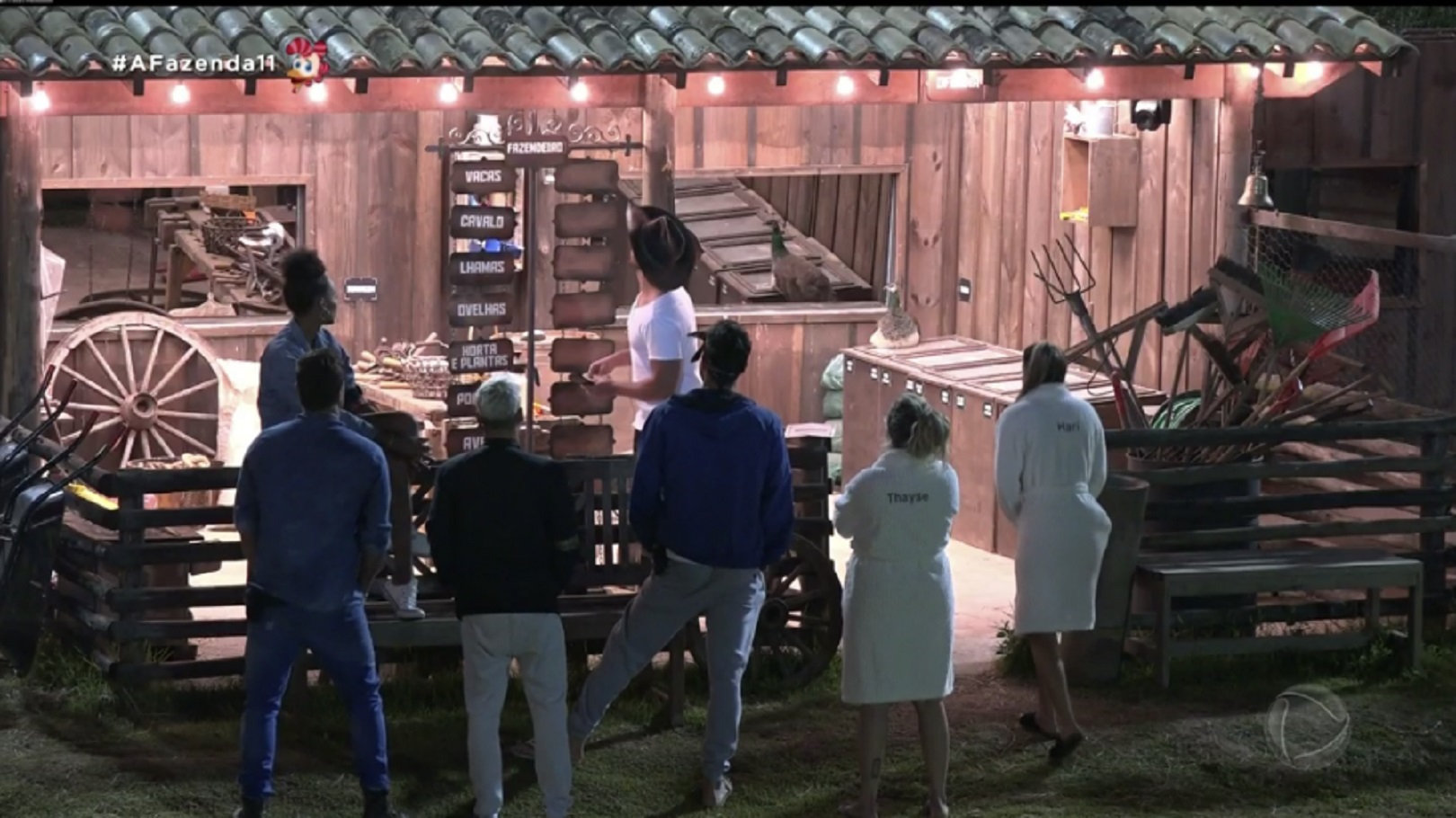 Lucas distribuindo as tarefas em A Fazenda 11