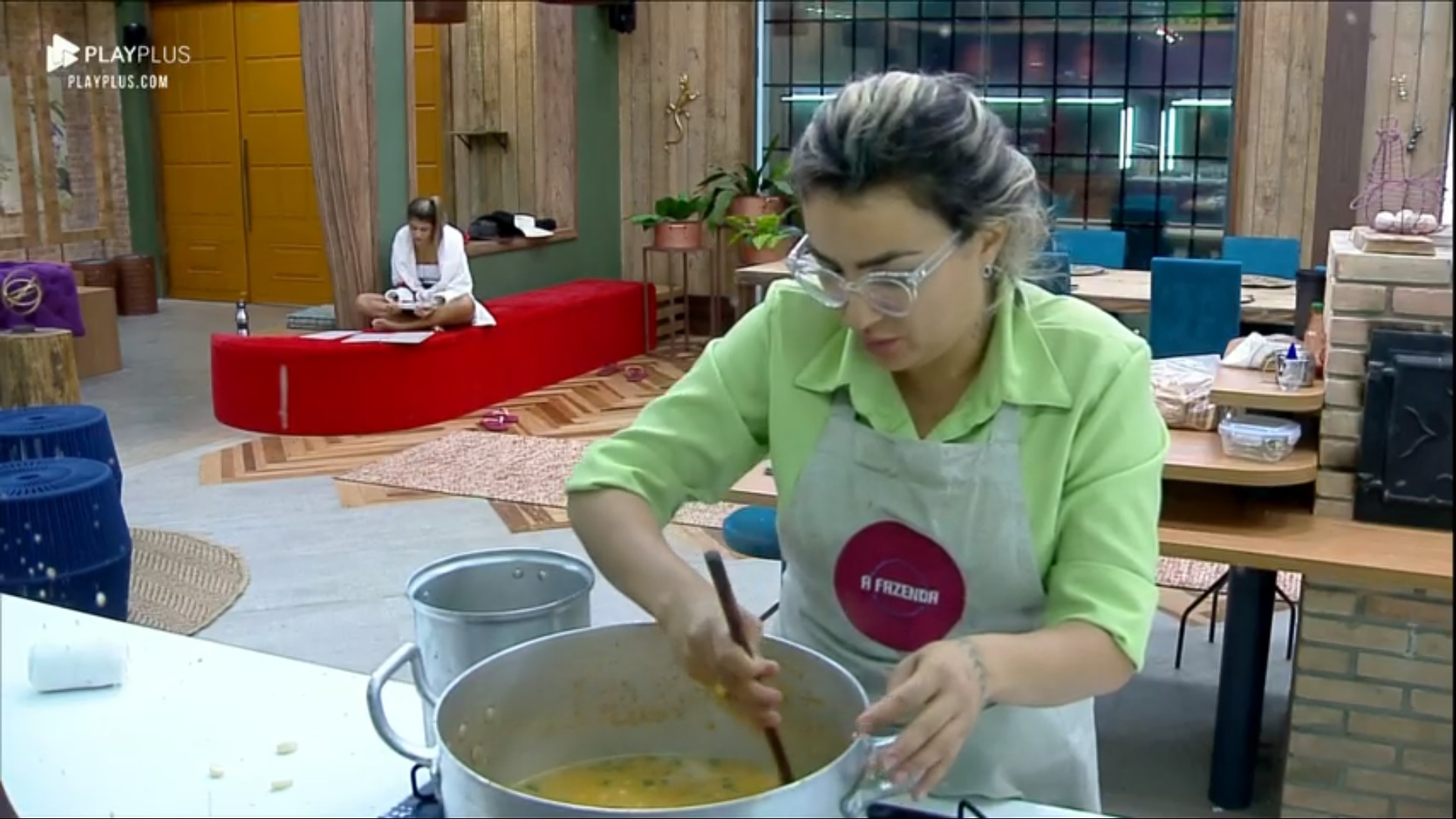 Thayse Teixeira e Hariany Almeida em A Fazenda 11