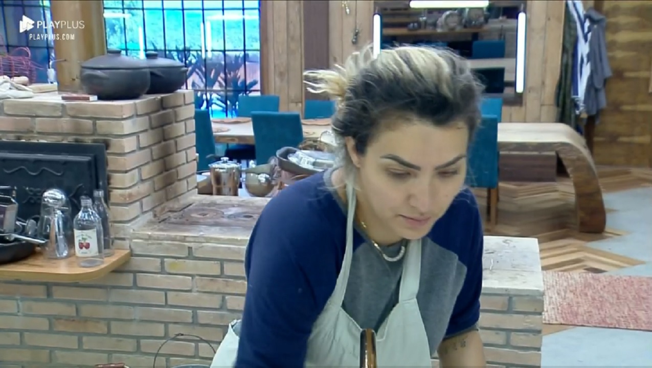 Thayse Teixeira em A Fazenda 11