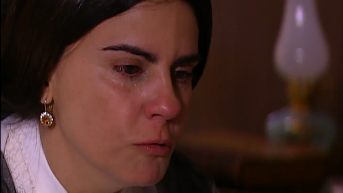 Tomásia (Mayara Magri) em A Escrava Isaura