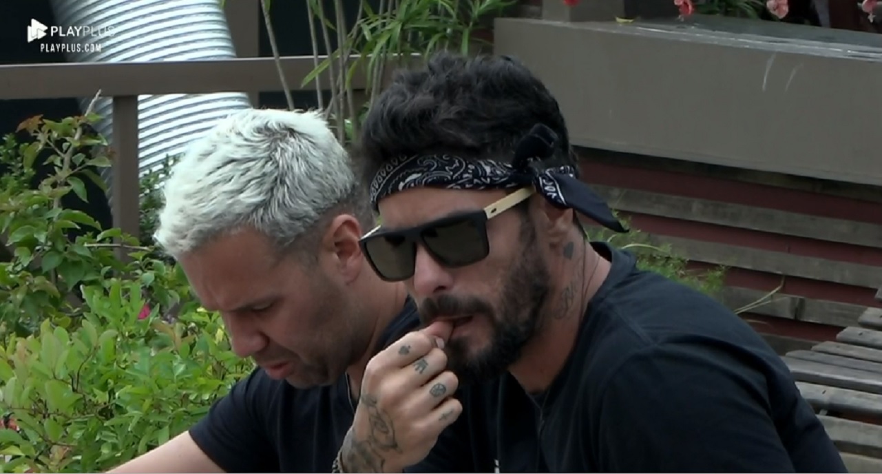 Viny e Diego em A Fazenda 11