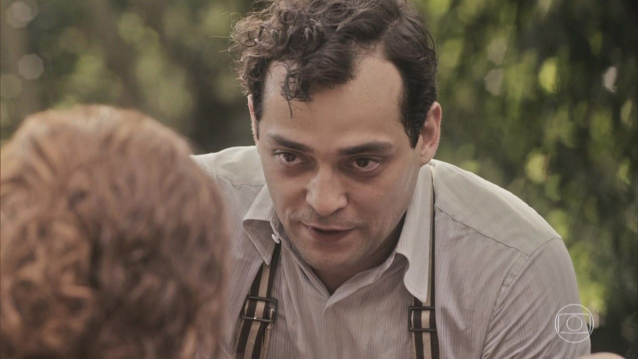 Zeca (Eduardo Sterblich) em Éramos Seis