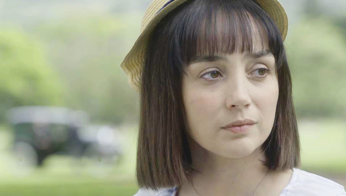 Clotilde (Simone Spoladore) em Éramos Seis