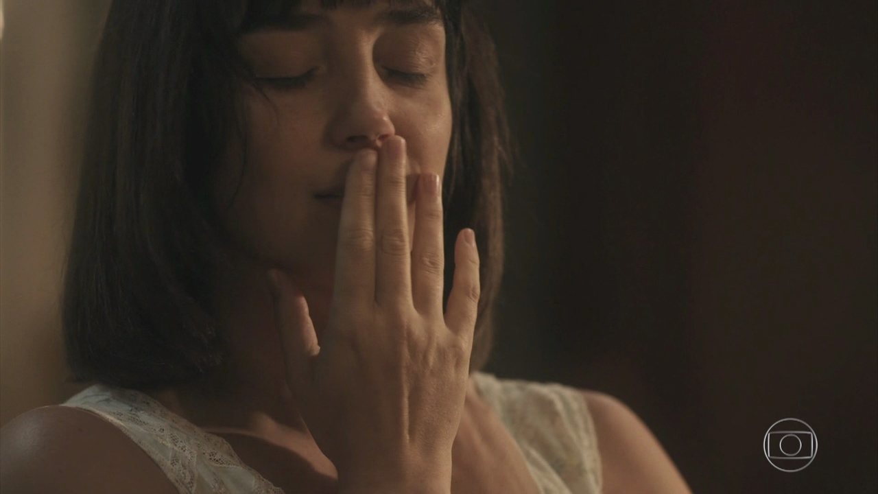 Clotilde (Simone Spoladore) em Éramos Seis