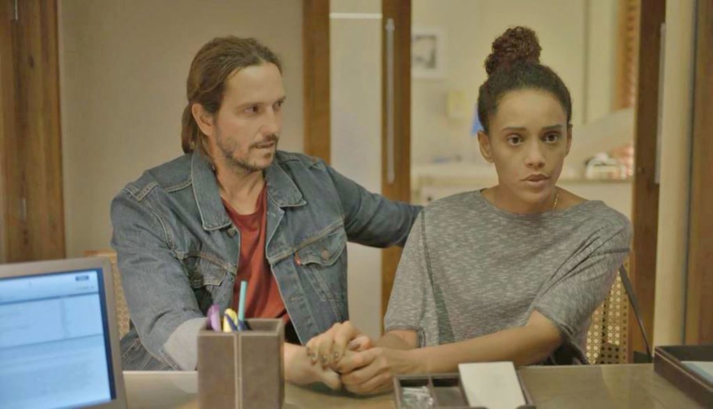 Davi e Vitória, de Amor de Mãe
