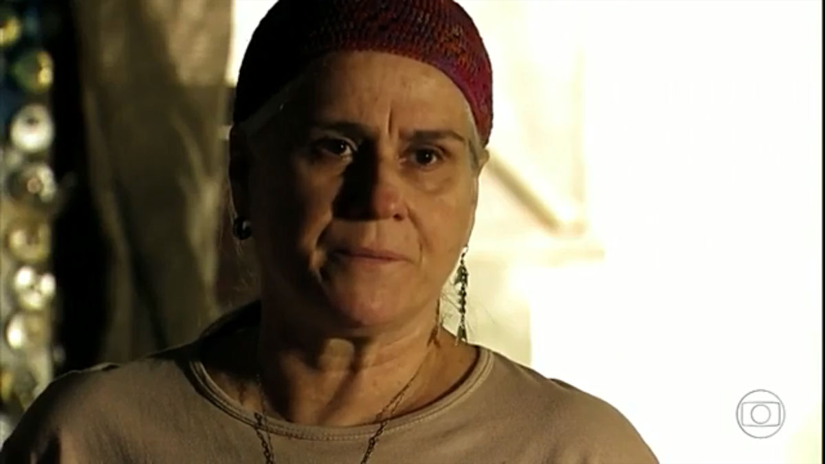 Lucinda (Vera Holtz) em Avenida Brasil
