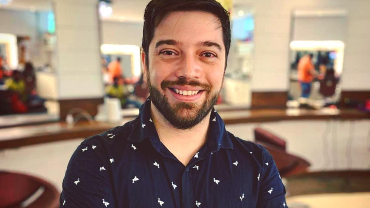 Matheus Carvalho se despede da RedeTV!