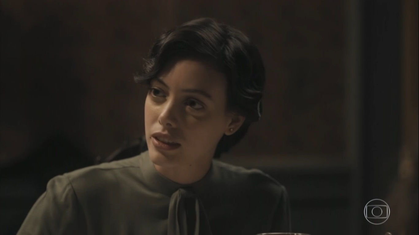 Natália (Marcela Jacobina) em Éramos Seis