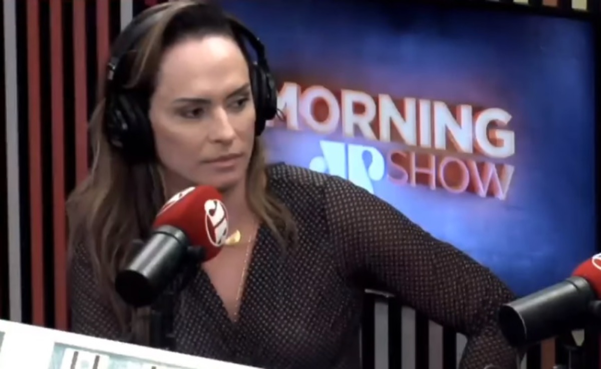 Núbia Óliiver no Morning Show