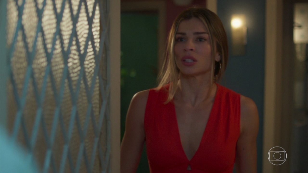 Paloma (Grazi Massafera) em Bom Sucesso