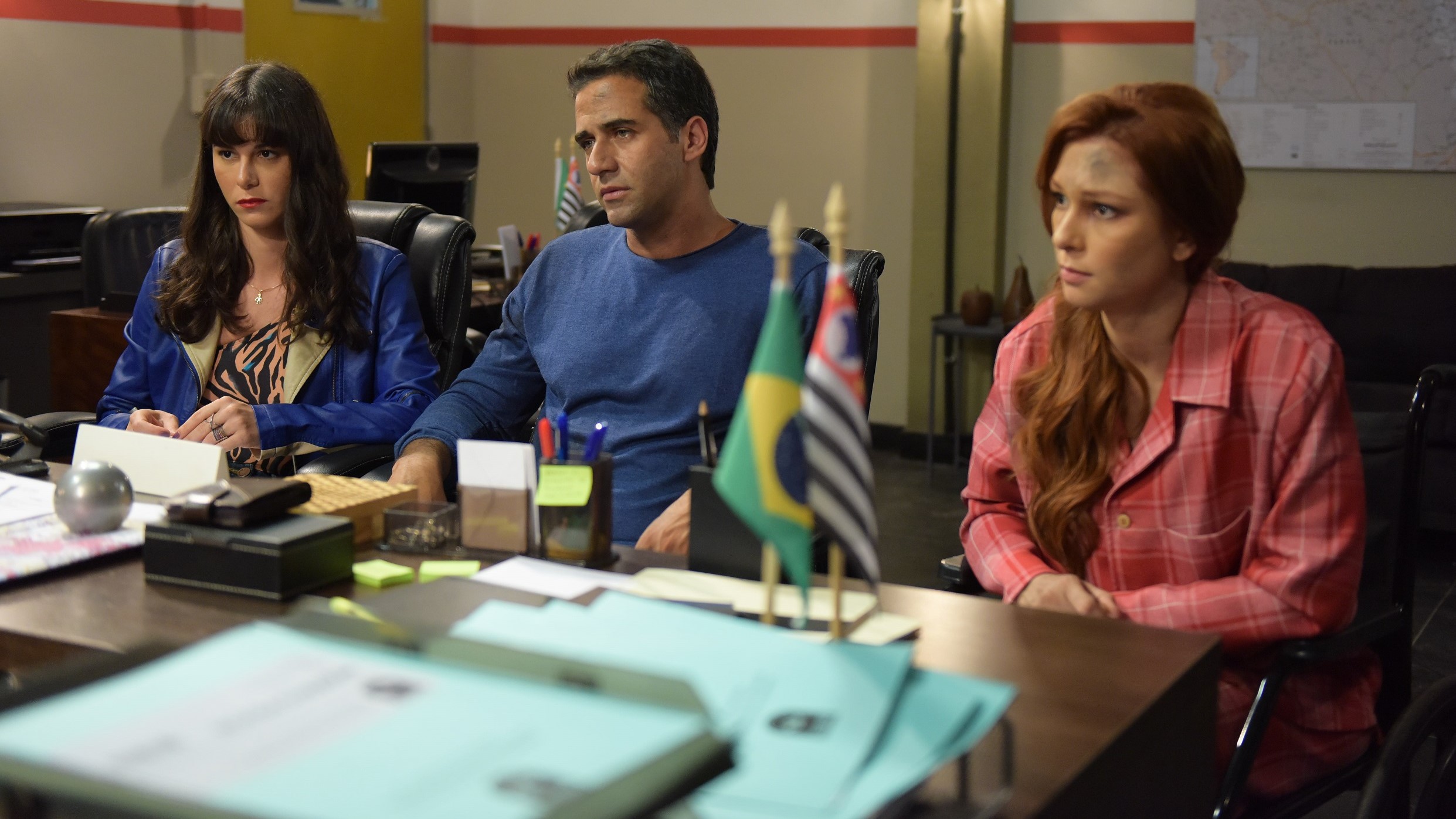 Poderosa (Day Mesquita), Miguel (Rafael Sardão) e Furacão (Dani Moreno) em Amor Sem Igual