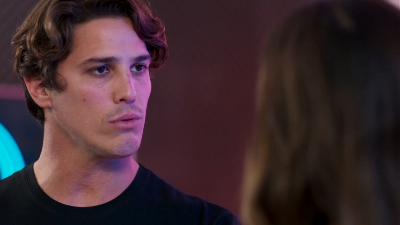 Rui (Romulo Arantes Neto) em Malhação Toda Forma de Amar