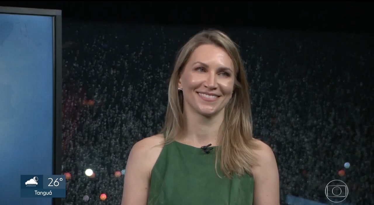 Anne Lotermann na despedida do RJ2, da Globo: assume previsão do tempo do Jornal Nacional em 2020 (Reprodução/Globo)