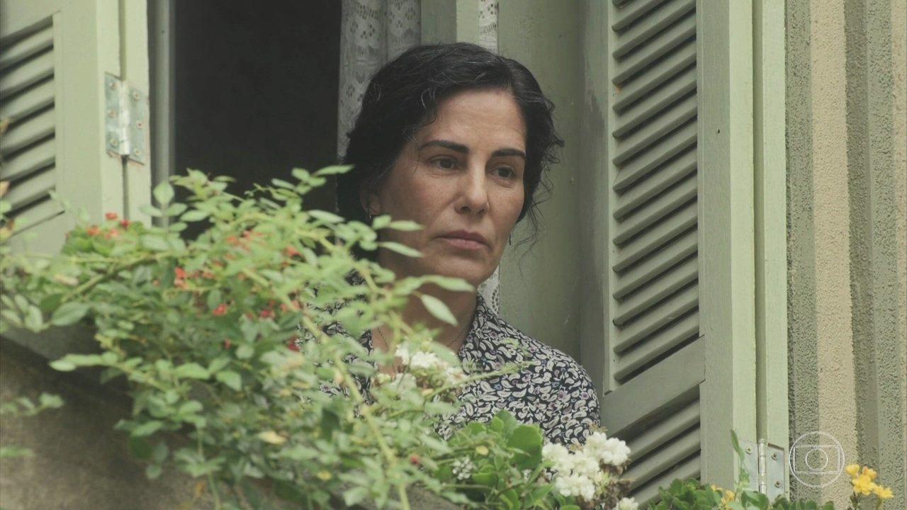 Lola (Gloria Pires) em Éramos Seis