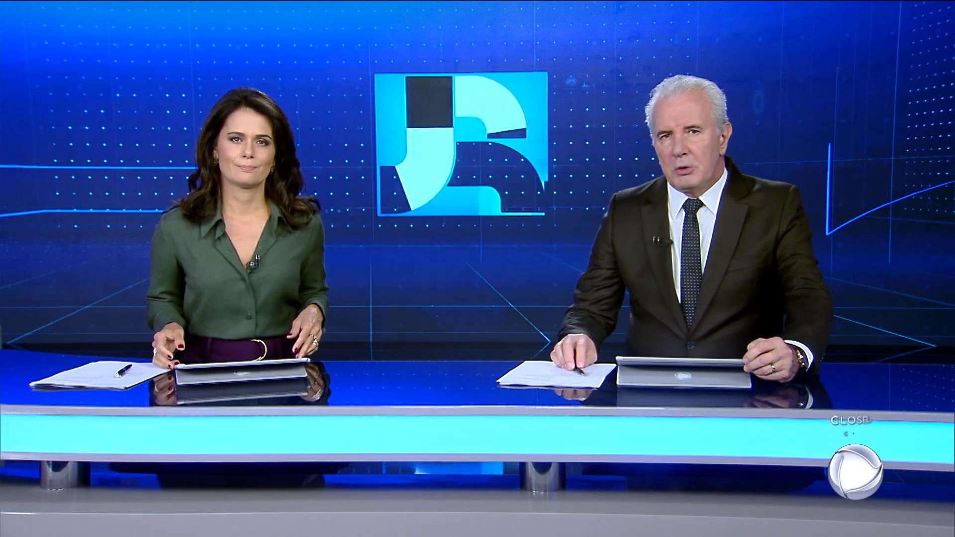 Adriana Araújo e Celso Freitas no Jornal da Record