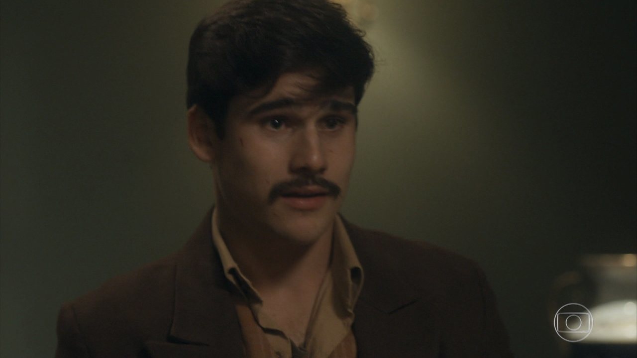 Alfredo (Nicolas Prattes) em Éramos Seis