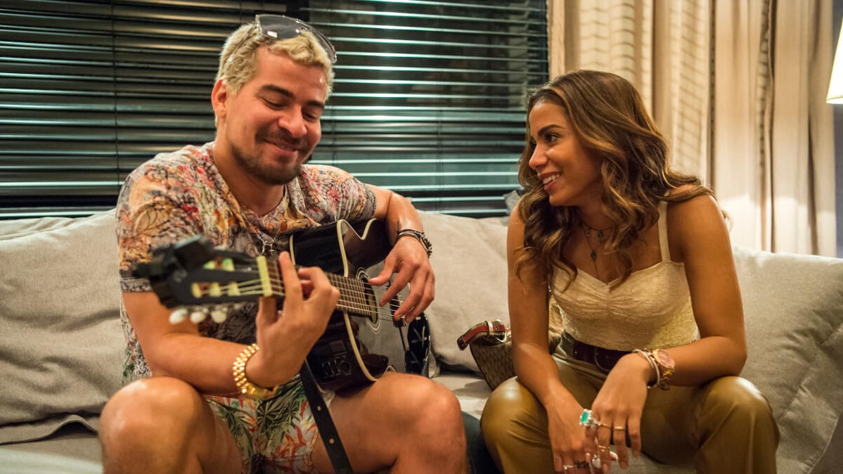 Anitta e Thiago Martins em Amor de Mãe