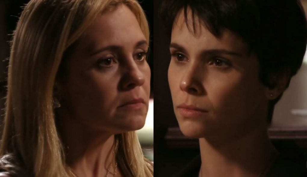 Carminha (Adriana Esteves) e Nina (Débora Falabella) de Avenida Brasil