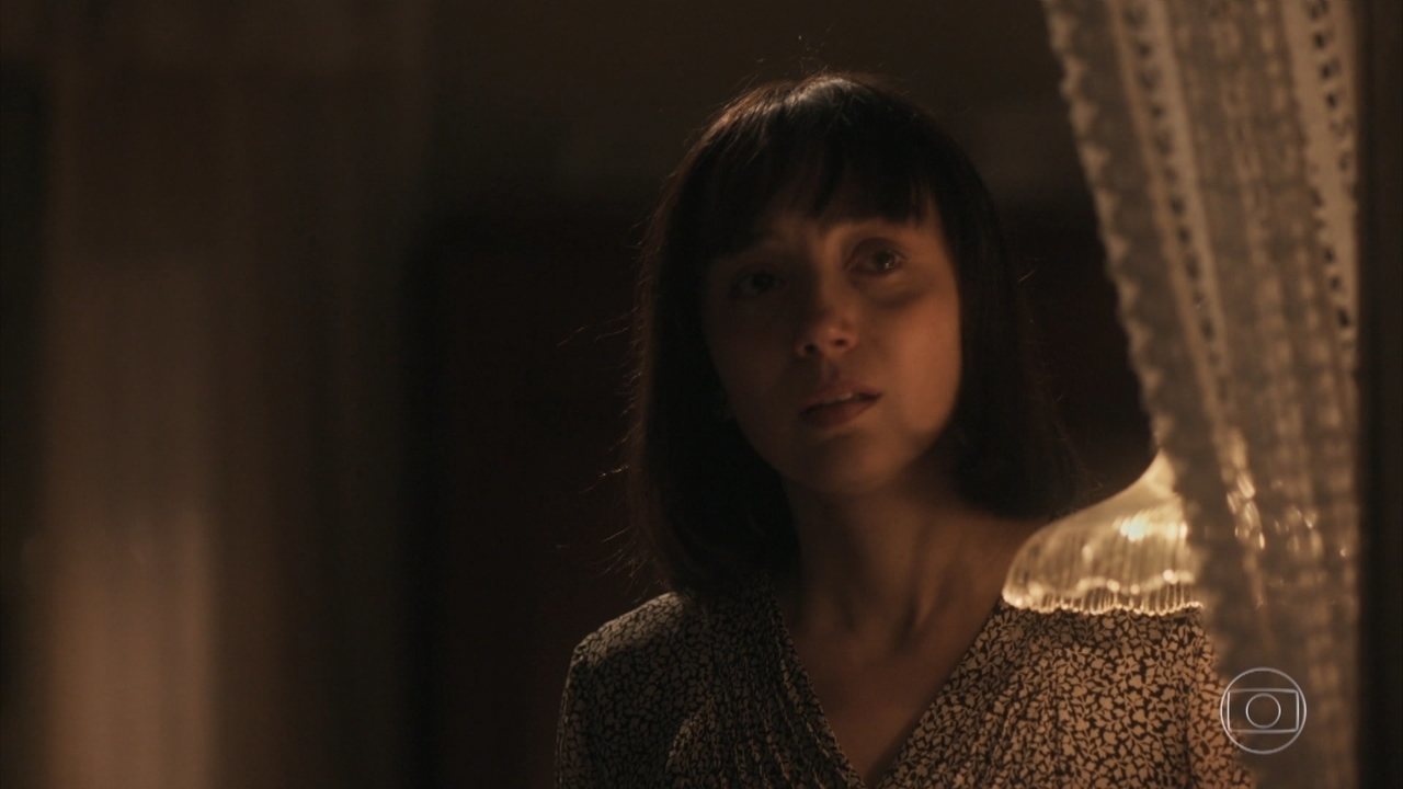 Clotilde (Simone Spoladore) em Éramos Seis