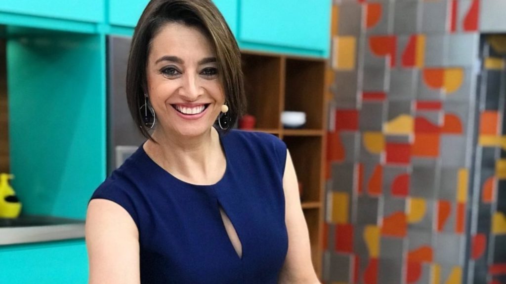 Cátia Fonseca apresenta o Melhor da Tarde na Band