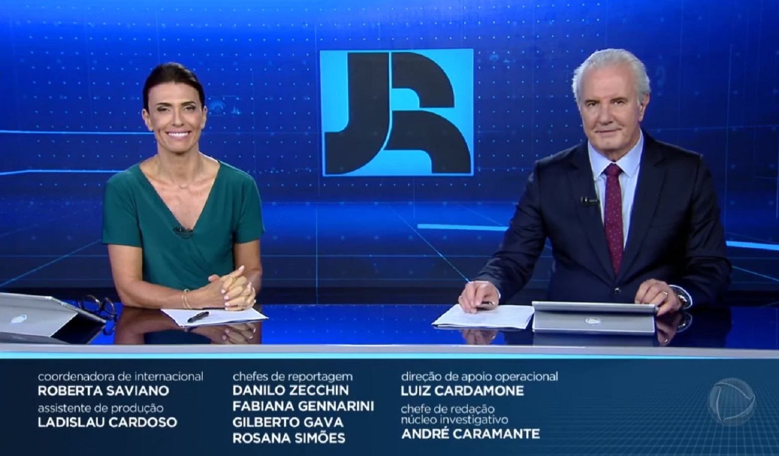 No Jornal da Record, Janine Borba se confunde e chama Amor Sem Igual de Amor Sem Fim