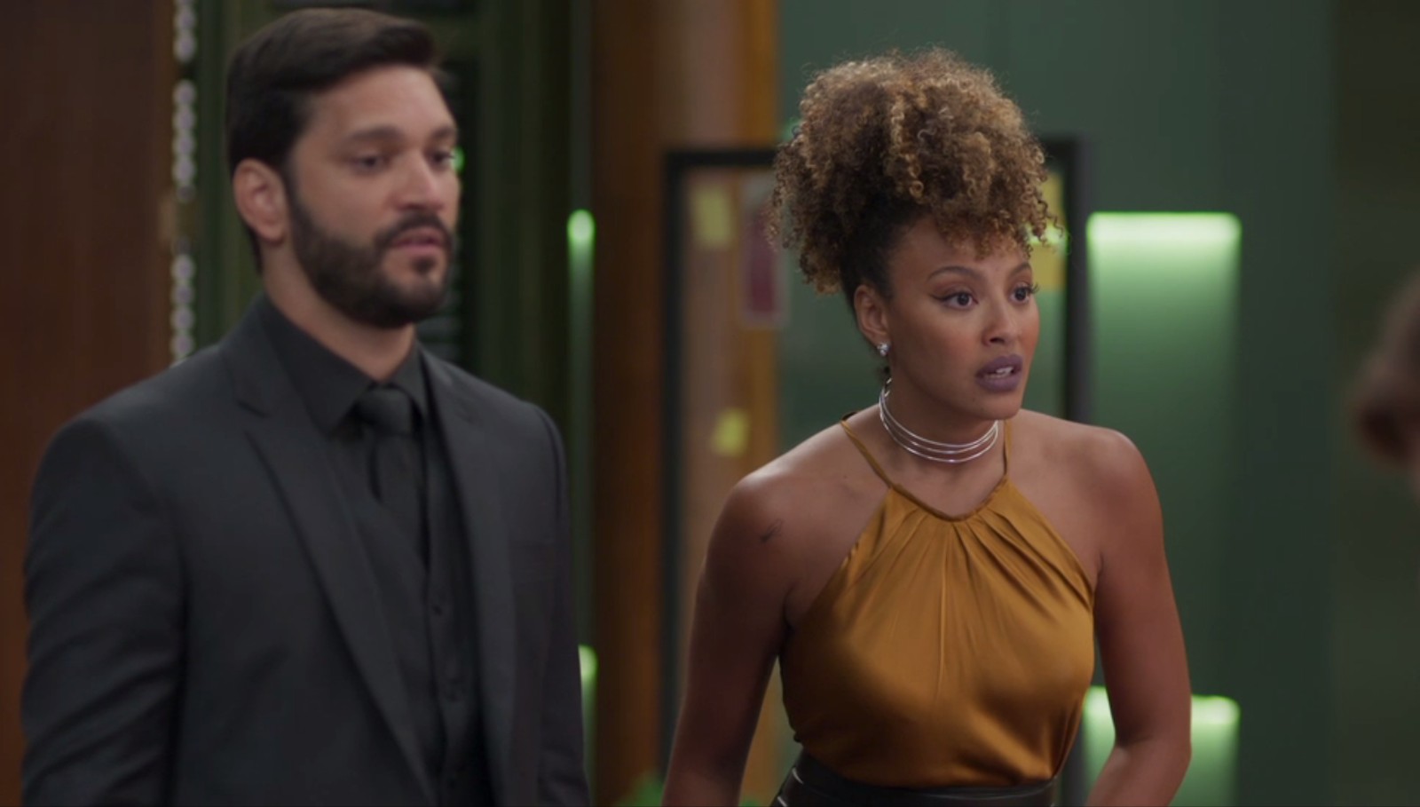 Gisele (Sheron Menezzes) e Diogo (Armando Babaioff) em Bom Sucesso