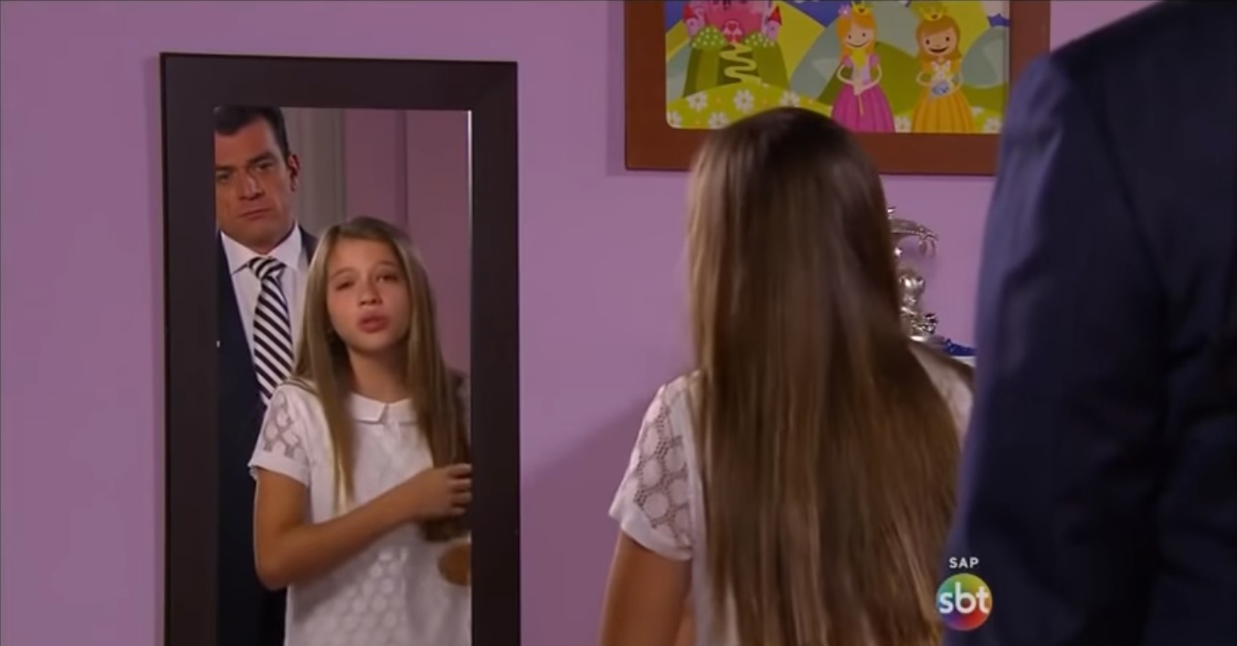 Isadora Vives e Jorge Salinas como Alícia e Fernando em Meu Coração é Teu (Reprodução / YouTube)